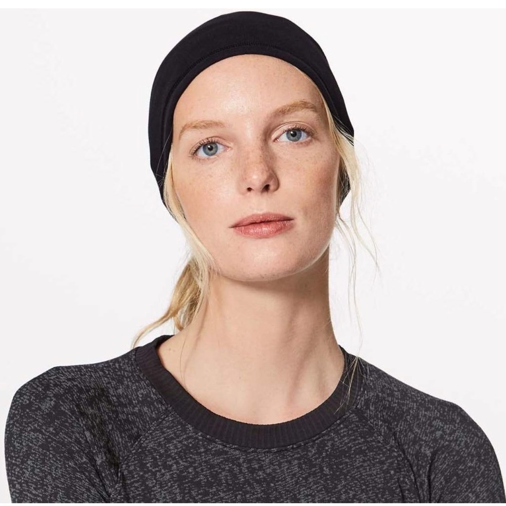❥Lululemon Run For It All Beanie